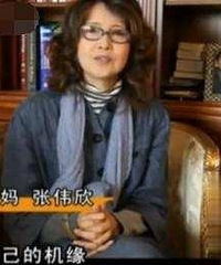 李小璐妈妈曾大赞贾乃亮 喊话女儿珍惜婚姻