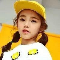 "成都儿童性早熟医院 女孩6岁开始化妆,如今的身高不可思议"