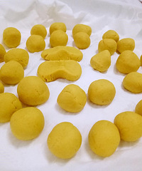 "简箪南瓜丸子"