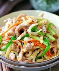 "榨菜肉丝"