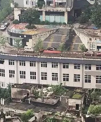 "24层高楼竟然没电梯,这栋楼火了!上下楼方式很魔"