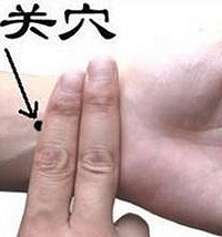 德甫堂:总是胃胀气,可以试按摩这四个穴