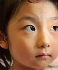 "孩子怎么突然近视?糊涂爸妈都该看看,尽早发现孩子近视"