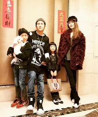 Joe变大长腿Grace软萌可爱 曹格一家幸福到冒泡