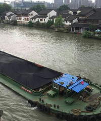 �������Ĵ��ڡ��������˺Ӳ����֮��