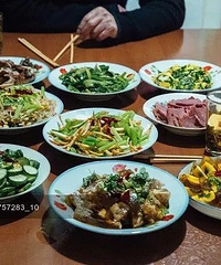 "有这种病史的人,尽量少嗑瓜子、吃花生"