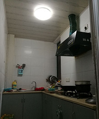 "两室一厅一厨一卫整租无隔断,房东直租"