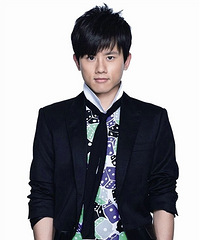 张杰录《王牌》晕倒受伤 总导演发博解释并道歉