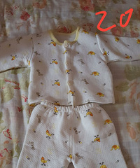 "全新宝宝衣服低价转"