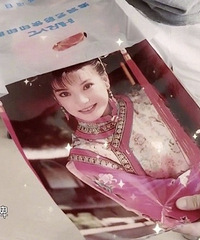 赵薇生日黄晓明晒小燕子剧照:镇店之宝生日快乐