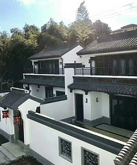 "总价150万起中式别墅 送花园带车位"