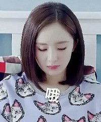 "胡杏儿有个“坑妻”的老公,分分钟曝光脱发严重的素颜照"
