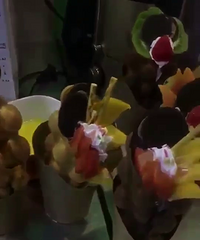 �����б�����