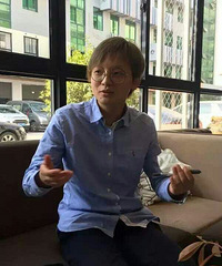 "菜刀砍抹布、手捏西红柿…创业7年,她靠“"