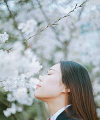 春天的上学路要走很久呢