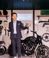 庾澄庆祝福黄子佼不忘调侃其身高 婚礼想送哈雷模型