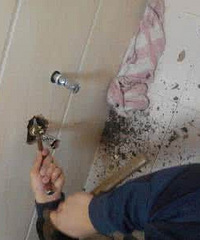 "拱墅区水管工维修三角阀水龙头管道安装13355813370"