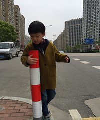吃完午餐溜个娃~