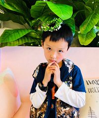 拿表喂鸟,求这只鸟的心里阴影……
