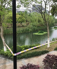 杭州3岁小男孩掉入河中