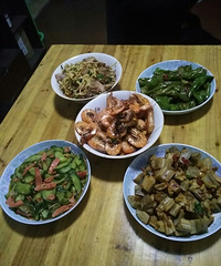 人的一生,在得失之间,总以为得到的少,而