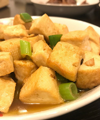我不是一个善于表达的人 所以我的爱都在一粥一饭里了