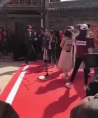 鹿晗张韶涵跑男合唱快乐崇拜,鹿晗唱rap了!看视频好high