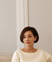 17岁被天王求婚,哥哥坦言“能改变他一生的女人”!几十年磨练