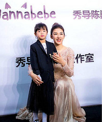 黄奕5岁女儿T台走秀,看完惊呆了!
