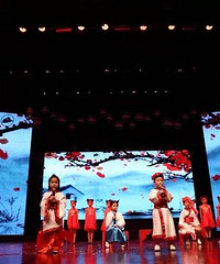 大型诗歌舞台剧,让孩子亲自体验寓教于乐