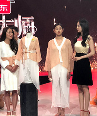 杨幂获杂志主编夸奖:大幂幂瘦了,越来越漂亮