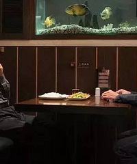 看完《幕后玩家》发现,徐峥才是新人导演的幕后大佬