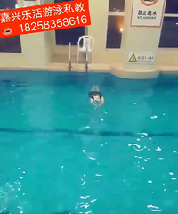 ѧԱ����Ŭ�����ڿ����������ڵ�������