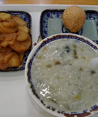 晚餐喝粥