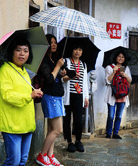 这是个尚未完全开发的处女地,景色极为原始漂亮