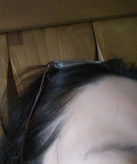 4岁儿子在乐堤港被老人打耳光