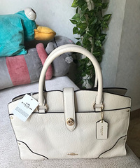 带错型号的全新Coach包,寻喜欢的仙女主人