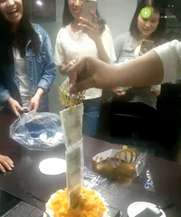 网红蛋糕 哈哈 生日快乐老铁