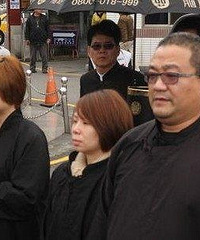 她是道明寺的姐姐,为嫁豪门与正室周旋7年,婚后2年却患癌去世