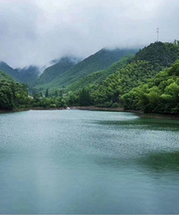 休闲养老的圣地,小区环境优美,空气清新