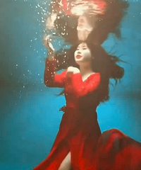 花式水下结婚照出炉,神似鬼片!请勿深夜观图!