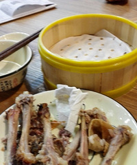 六条腿的烤鸭