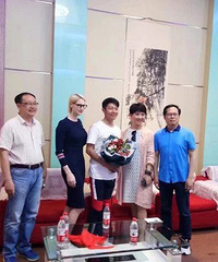 撒贝宁妻子近照曝光,才子配佳人啊!