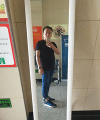 碰碰运气籍贯金华住在未来科技城设计院上班已购车和房年薪10w