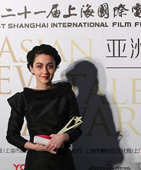 中国影片《未择之路》问鼎上海国际电影节亚洲新人奖