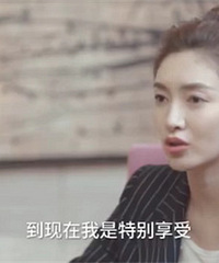 江疏影晒了一张妹妹的照片,哇!简直就是女版胡歌,太像了吧