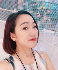 一看就是干练型的主管MM,最爱的地方是台湾和九寨沟