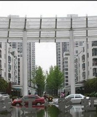 十几年了我们滨江6个小区想要的菜场又变成了超市!