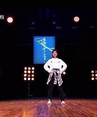 《新舞林大会》吴昕大跳101主题曲 网友称被惊艳