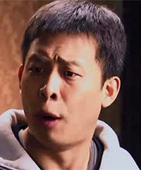 离职后和男同事看了场电影,男友很生气,有这么严重吗?